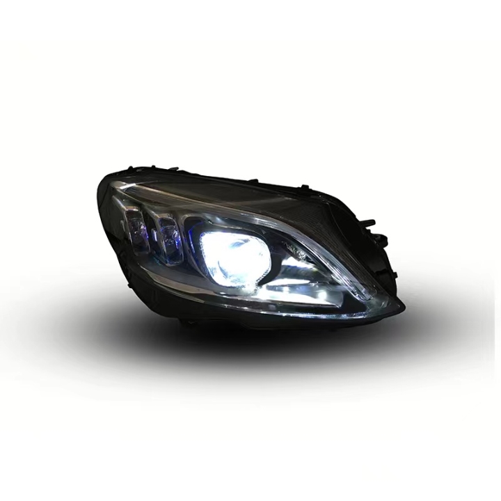 MERCEDES W205 C SERİSİ MULTIBEAM LED FAR TAKIMI